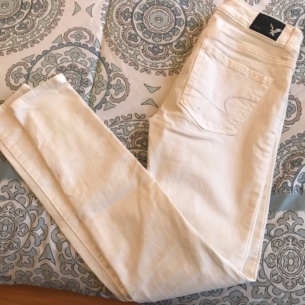 American Eagle 🦅 White Jegging
